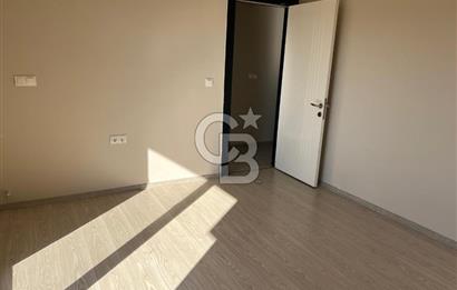 Foça Hacıveli Mah. Merkezi Konum Bahçeli Kiralık 3+1 Daire