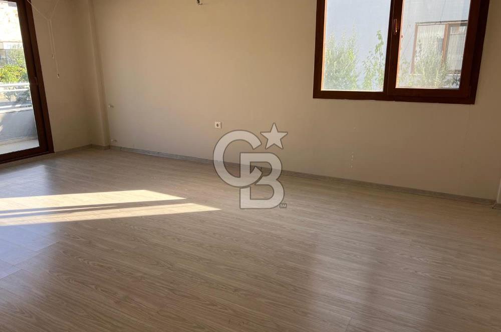 Foça Hacıveli Mah. Merkezi Konum Bahçeli Kiralık 3+1 Daire