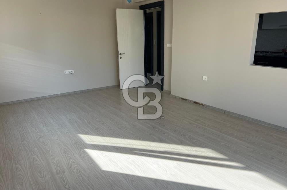 Foça Hacıveli Mah. Merkezi Konum Bahçeli Kiralık 3+1 Daire