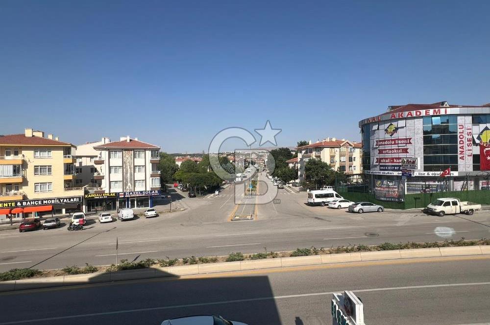 CB VİZYON GÖKHAN KORAL'DAN EBEVEYN BANYOLU ÖNÜ AÇIK FERAH DAİRE
