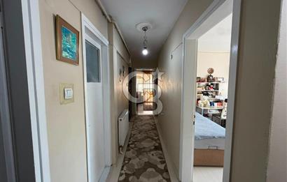 KARABAGLAR   YEŞİLYURT' DA 130 M² NET, FERAH VE KULLANIŞLI 3+1 DAİRE