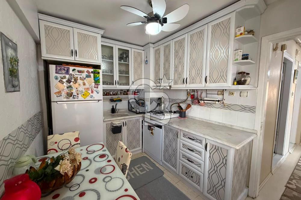 KARABAGLAR   YEŞİLYURT' DA 130 M² NET, FERAH VE KULLANIŞLI 3+1 DAİRE
