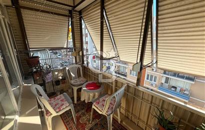 KARABAGLAR   YEŞİLYURT' DA 130 M² NET, FERAH VE KULLANIŞLI 3+1 DAİRE