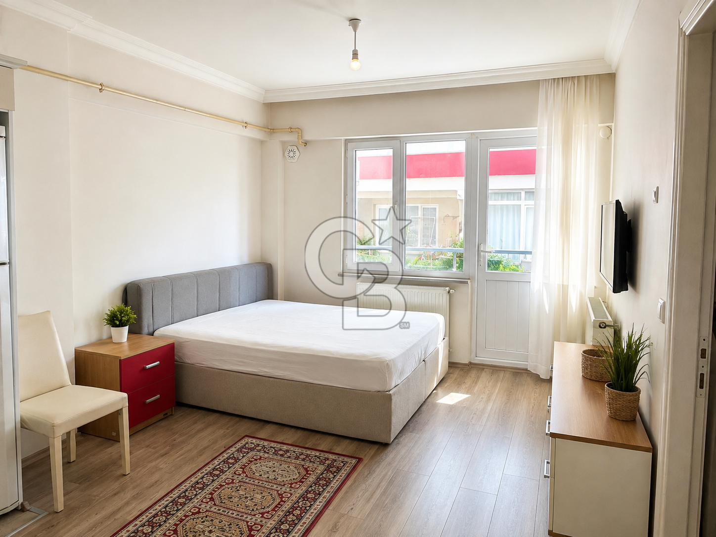 ÇANAKKALE KEPEZ SAHİLE YAKIN EŞYALI SATILIK 1+1 DAİRE