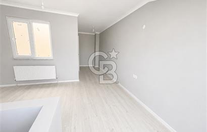 Geyikli'de Bozcaada Feribotuna 1 Km|2+1 Çatı piyes dubleks daire