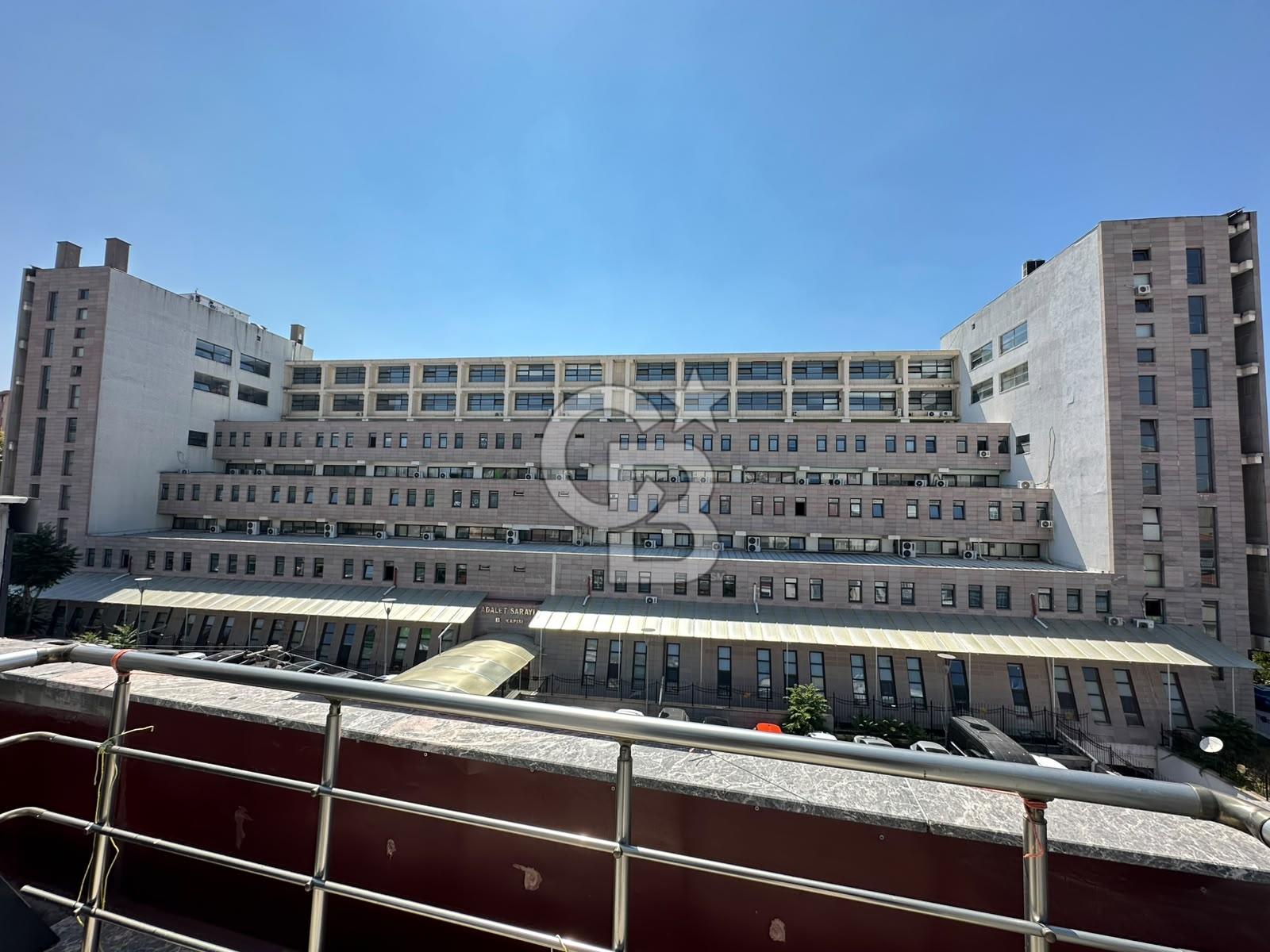 CB CITY'DEN KURTULUŞ MAHALLESİNDE KİRALIK OFİS