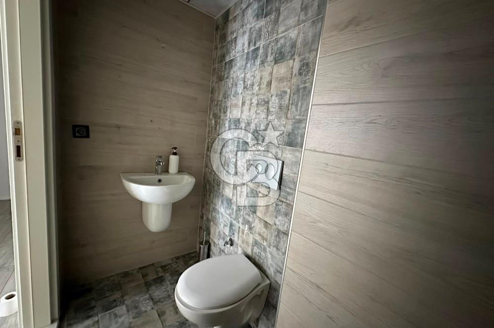 CB CITY'DEN KURTULUŞ MAHALLESİNDE KİRALIK OFİS