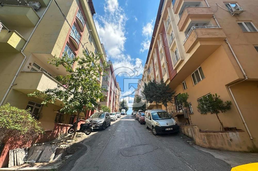 MALTEPE FINDIKLI SERİN SOKAK'TA SATILIK 3+1 ARAKAT SATILIK DAİRE