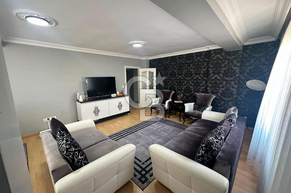 MALTEPE FINDIKLI SERİN SOKAK'TA SATILIK 3+1 ARAKAT SATILIK DAİRE