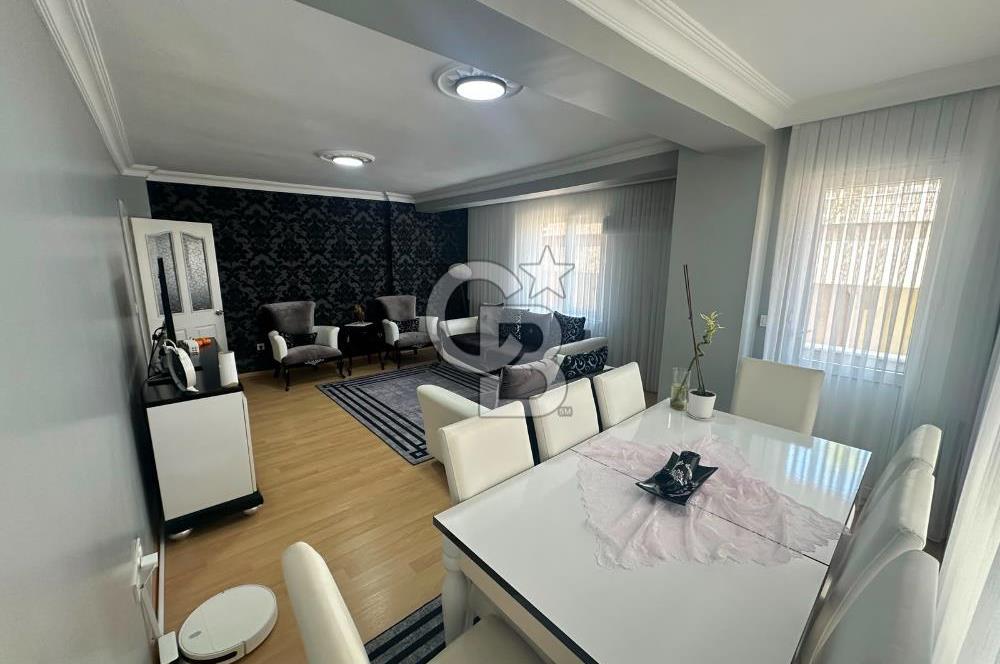 MALTEPE FINDIKLI SERİN SOKAK'TA SATILIK 3+1 ARAKAT SATILIK DAİRE