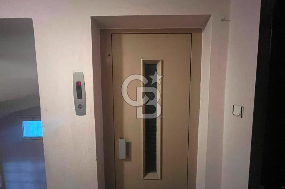 BAHÇELİEVLER B.ÜÇOK KÖŞE 120 M² 25.000 TL KİRA GETİRİLİ 3+1