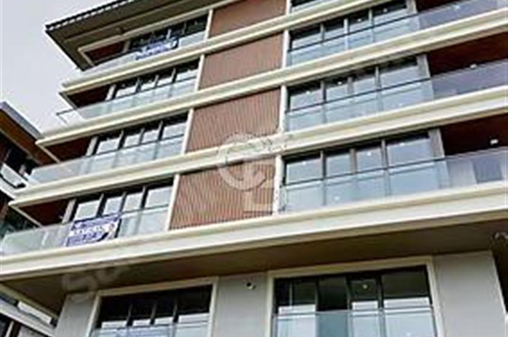 BEYLERBEYİ KAPANMAZ BOĞAZ VE DENİZ MANZARALI MUHTEŞEM DUBLEKS..