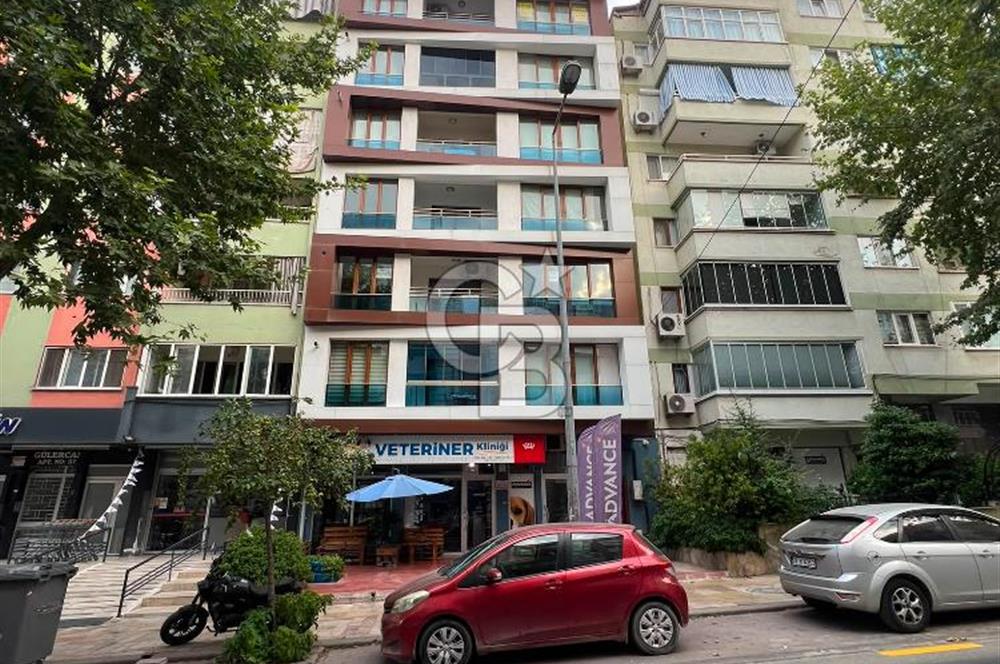 Emek Caddesi Üzerinde Ara Kat 148 M² 3+1 Satılık Daire