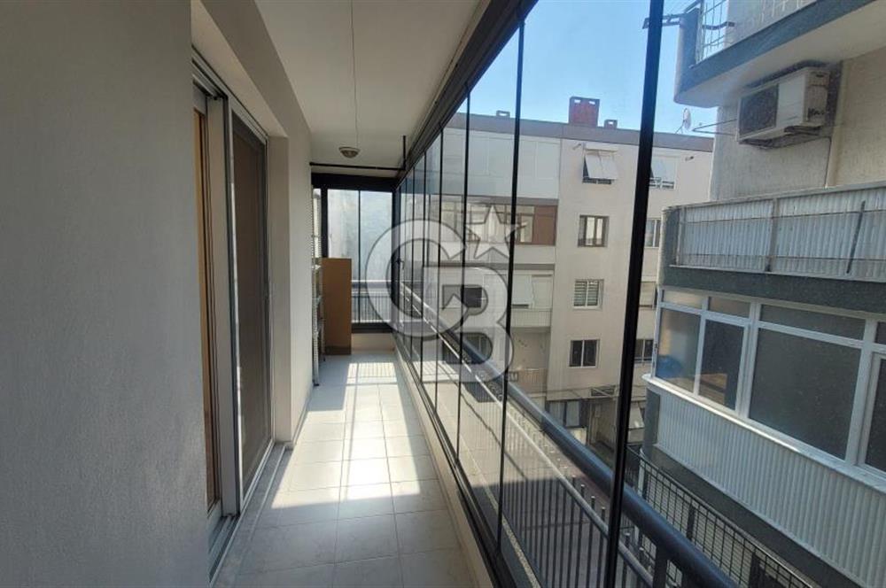 İzmir Karşıyaka Komple Yenilenmiş KİRALIK 3+1 Daire