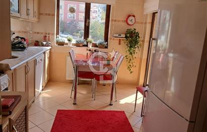 Çankaya Akpınar'da Güney Doğu Cepheli Satılık Daire