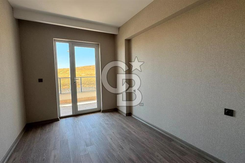  Atayurt mahallesi 2 + 1 kapalı mutfak satılık daire