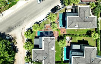 Urla Çeşmealtı'nda Özel Havuzlu Lüks Villa Kiralık