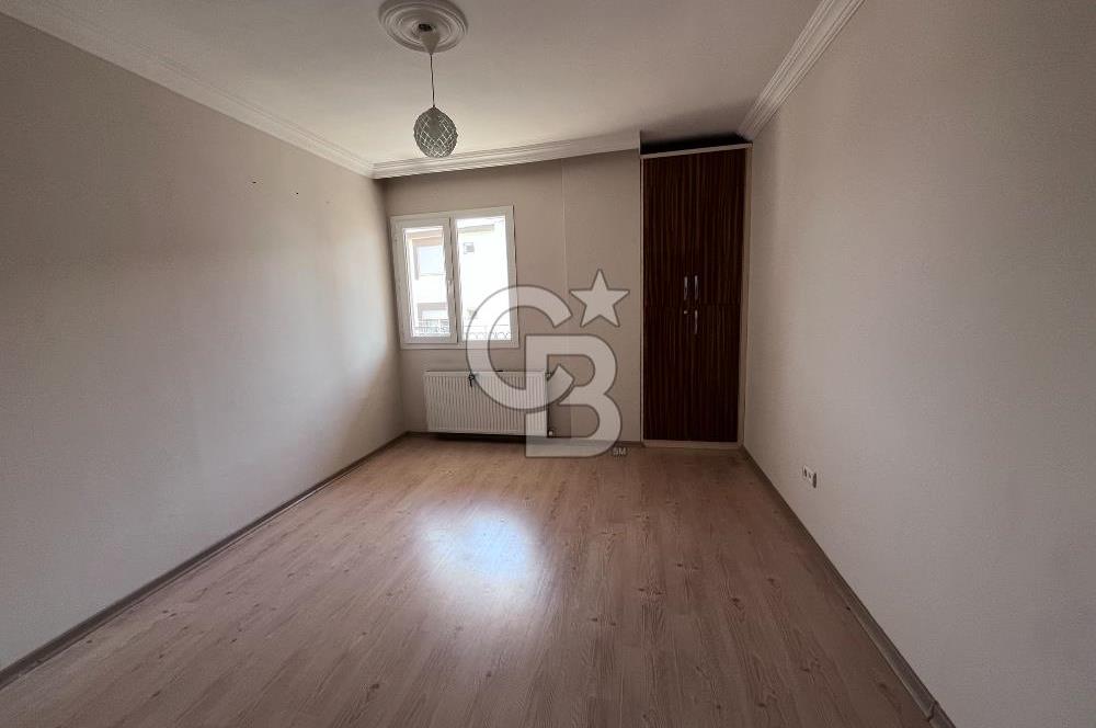 Çolakibrahim Bey'de Büyük Ve Geniş Kapalı Mutfak 3+1 DAire