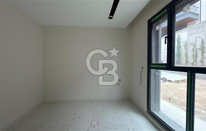 Emiralem Ramsa Port'ta Kiralık 6+1 Tripleks Müstakil Villa Özel Havuzlu  Geniş Bahçeli  Lüks Yaşam Site İçinde