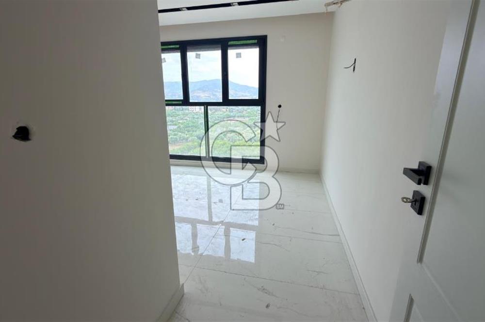 Emiralem Ramsa Port'ta Kiralık 6+1 Tripleks Müstakil Villa Özel Havuzlu  Geniş Bahçeli  Lüks Yaşam Site İçinde
