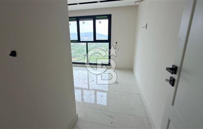 Emiralem Ramsa Port'ta Kiralık 6+1 Tripleks Müstakil Villa Özel Havuzlu  Geniş Bahçeli  Lüks Yaşam Site İçinde