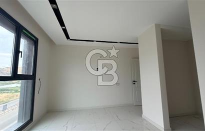 Emiralem Ramsa Port'ta Kiralık 6+1 Tripleks Müstakil Villa Özel Havuzlu  Geniş Bahçeli  Lüks Yaşam Site İçinde