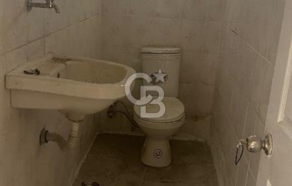 Bornova Zafer Mahallesinde Kiralık Komple Bina