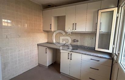 Bornova Zafer Mahallesinde Kiralık Komple Bina