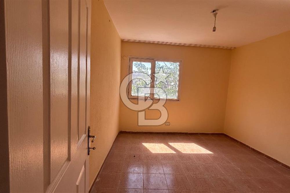 Bornova Zafer Mahallesinde Kiralık Komple Bina