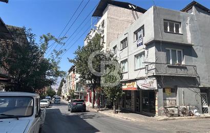 Bornova Zafer Mahallesinde Kiralık Komple Bina