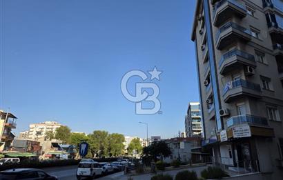 KARŞIYAKA DEDEBAŞINDA MERKEZİ KONUMDA 3+1 ARA KAT SATILIK DAİRE.