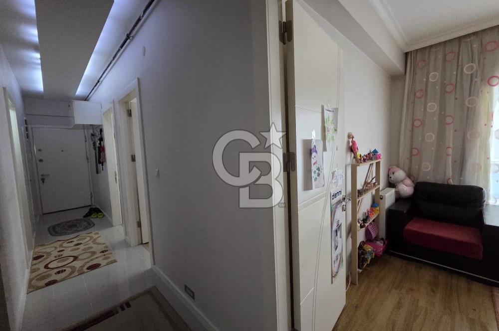 KARŞIYAKA DEDEBAŞINDA MERKEZİ KONUMDA 3+1 ARA KAT SATILIK DAİRE.