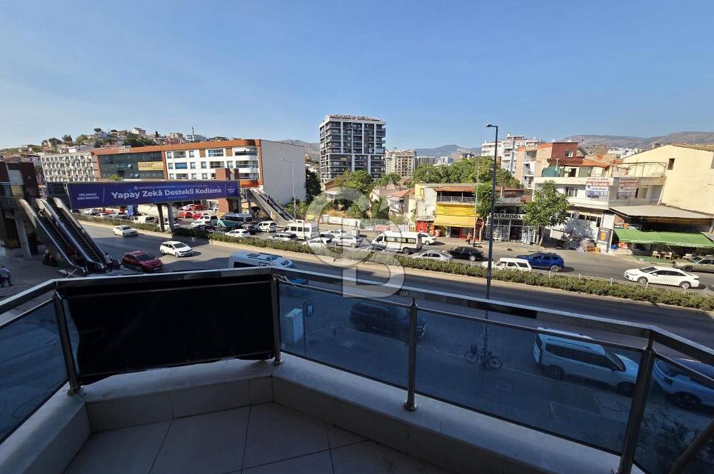 KARŞIYAKA DEDEBAŞINDA MERKEZİ KONUMDA 3+1 ARA KAT SATILIK DAİRE.