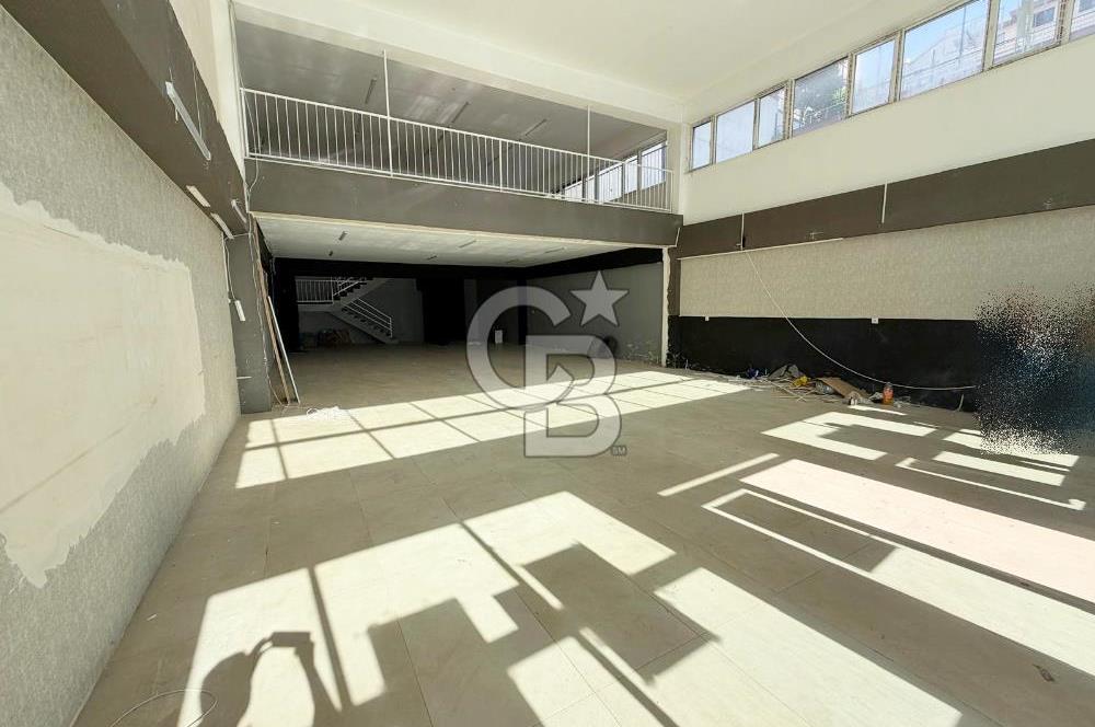 CADDE ÜZERİN'DE 350M2 KİRALIK DÜKKAN KURUMSALLARA UYGUN