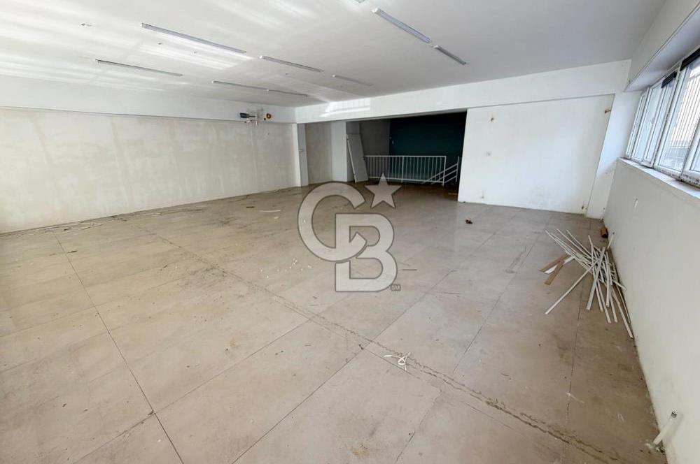 CADDE ÜZERİN'DE 350M2 KİRALIK DÜKKAN KURUMSALLARA UYGUN