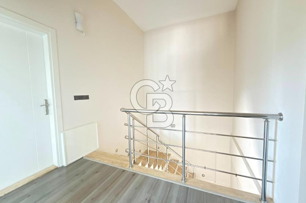 Urla Kuşçularda Kiralık 4+1 Villa