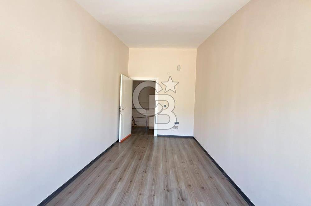 Urla Kuşçularda Kiralık 4+1 Villa