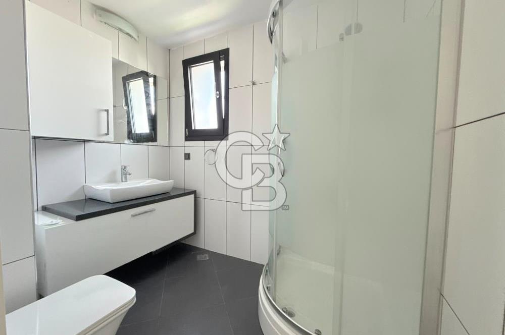 Urla Kuşçularda Kiralık 4+1 Villa