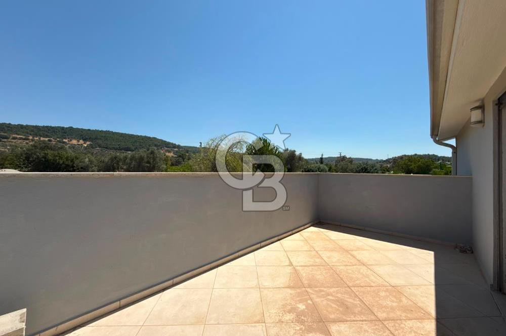Urla Kuşçularda Kiralık 4+1 Villa