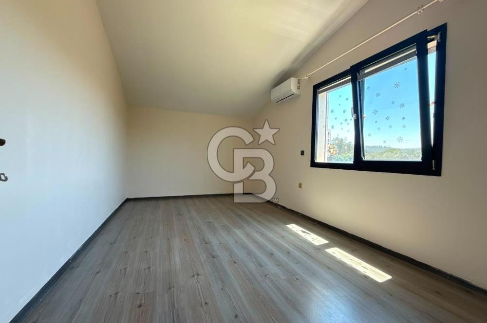 Urla Kuşçularda Kiralık 4+1 Villa