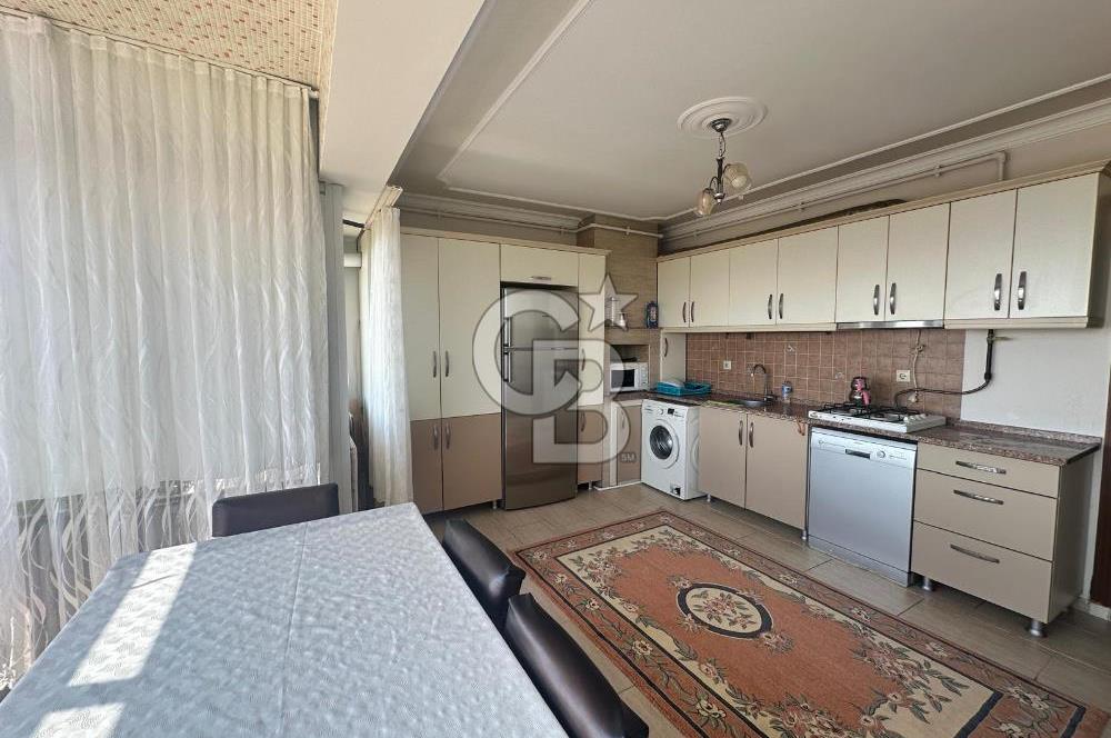 BORNOVA İNÖNÜ MAHALLESİ’NDE GENİŞ, FERAH VE MANZARALI 2+1 EŞYALI VE EŞYASIZ KİRALIK DAİRE