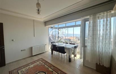 BORNOVA İNÖNÜ MAHALLESİ’NDE GENİŞ, FERAH VE MANZARALI 2+1 EŞYALI VE EŞYASIZ KİRALIK DAİRE