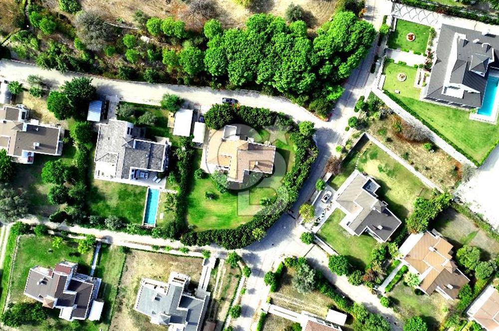 Venüs Bağdatlı'dan İtokent Sitesi Özel Konumlu 6+1 Villa Kiralık