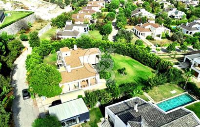 Venüs Bağdatlı'dan İtokent Sitesi Özel Konumlu 6+1 Villa Kiralık
