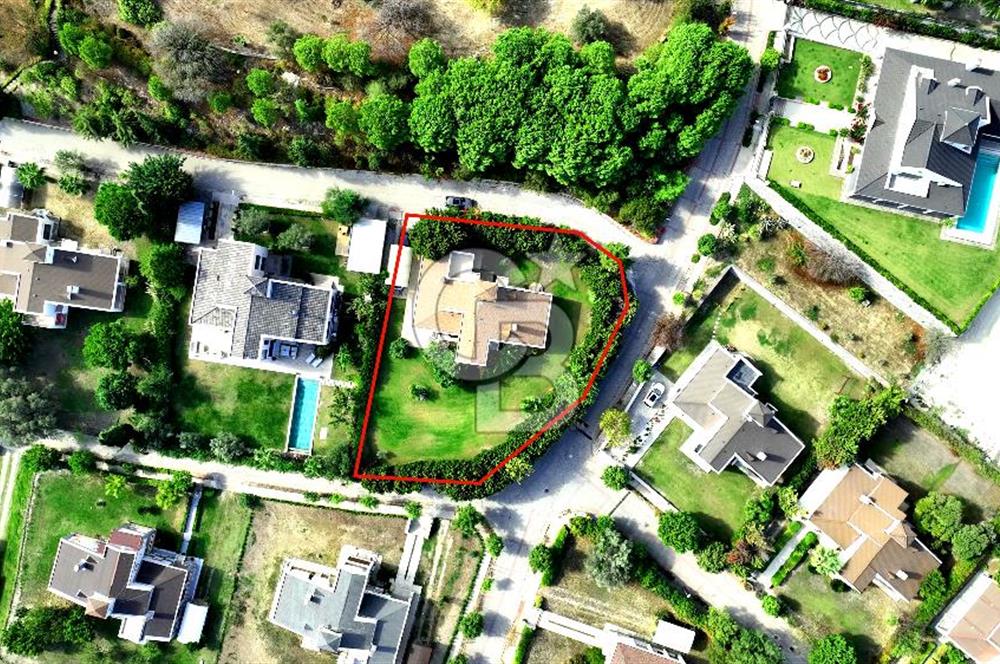 Venüs Bağdatlı'dan İtokent Sitesi Özel Konumlu 6+1 Villa Kiralık