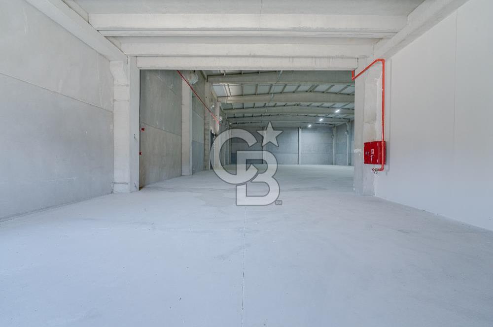 Kemalpaşa'da Üretime & Depolamaya Uygun 1740 m2 Kiralık Fabrika 
