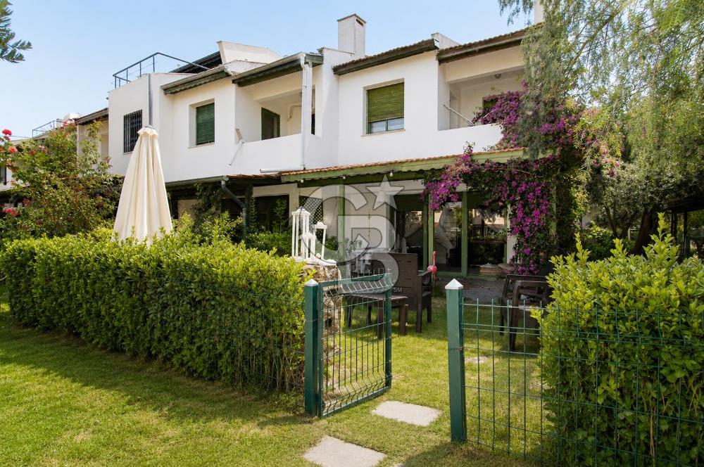 Eylem Keskin'den Kamçıoğlu Vilları Havuz Cephe Satılık 3+1 Villa
