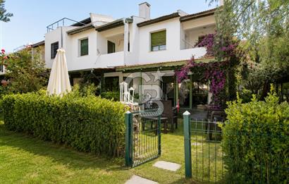 Eylem Keskin'den Kamçıoğlu Vilları Havuz Cephe Satılık 3+1 Villa