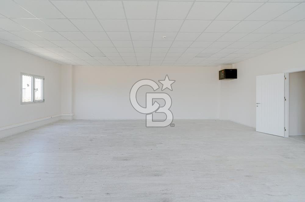 Kemalpaşa'da Üretime & Depolamaya Uygun 1740 m2 Kiralık Fabrika 