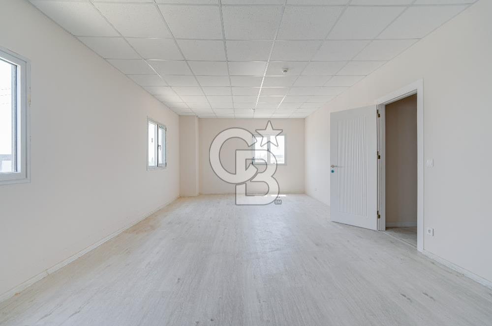 Kemalpaşa'da Üretime & Depolamaya Uygun 1740 m2 Kiralık Fabrika 